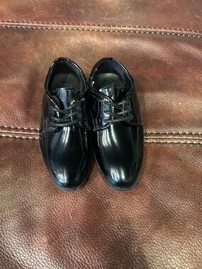 Kids Polished Black Dress Oxfords - Classic Lace-Up